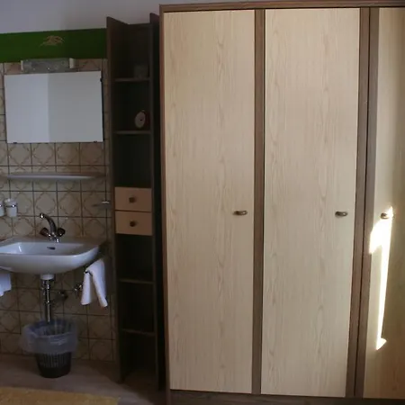 Haus Tschanun Penzion